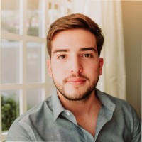 Alejandro Saravia Email
