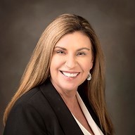 Vicki Wynns Email & Phone Number