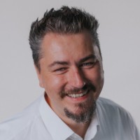 Alexander Freund Email