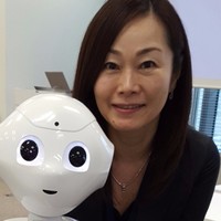 Naomi Nakayama Email