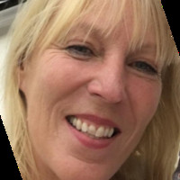 Moderation Management Employee Mary Reid's profile photo