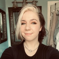 Zappos Family of Companies Employee Samantha Ingram's profile photo