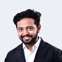 Vishal Gelani Email & Phone Number