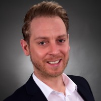 Dennis Lautenschläger Email