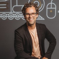 Bella Employee David Perry's profile photo