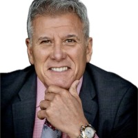 Hispanic Public Media Employee Roberto Ramírez's profile photo