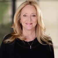 Lynda Brooks Email & Phone Number