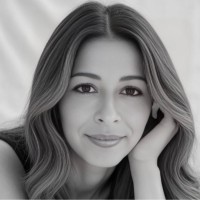 Point Vision Employee Claudia Ferreira's profile photo