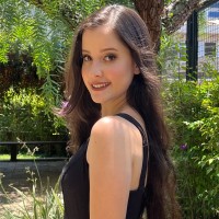 Aline Ribeiro Email & Phone Number