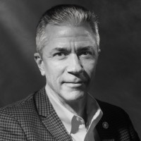 Frank Wells
