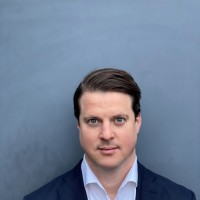 E-mail e número de telefone de Daan Istha