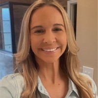 Official Sun Tan City Employee Nicole Yates's profile photo