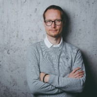 Nikolas Kos Email