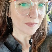 Cassondra Davis Email & Phone Number