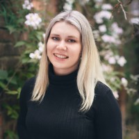 Niki Westlake Email & Phone Number