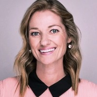 Modern Postcard Employee Jennifer Karaniuk's profile photo