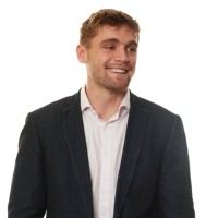 Ben Hollingworth Email