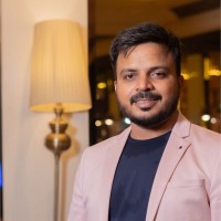 Fractal Employee Anuj Pathak's profile photo