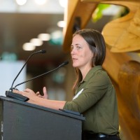 Email e telefono di Jeanette Ageson