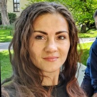 Lenka Pompová Email