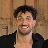 VanTosh Employee Miran Bikhan's profile photo