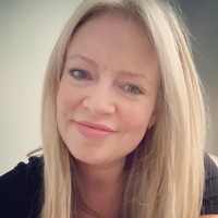 Charlotte Tilbury Beauty Employee Charlotte Pinder's profile photo