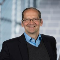 Stefan Ernst Email