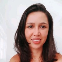 Vivian Ferreira Email & Phone Number