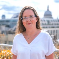 Synechron Employee Liz Crew's profile photo