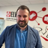 Tomas Gebauer Email