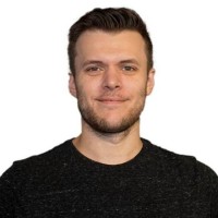 Airbnb Employee Sunny Beatteay's profile photo