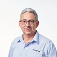 Claudio Garrido Email