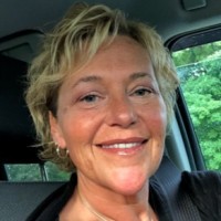 Kelly Gilbert Email & Phone Number