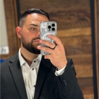 Greystar Employee Alex Akilov's profile photo
