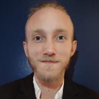 Nicolas Schneider Email