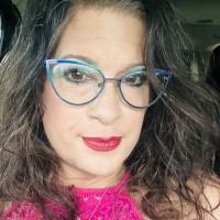 Home Center Outlet Employee Jessica King's profile photo