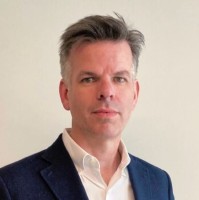 Email e telefono di Stuart Groves