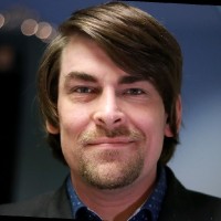 Tristan von Schindel Email