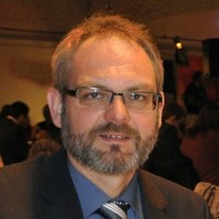 Thomas Büttner Email