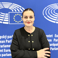 Tamara Demuria Email