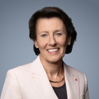 E-mail e número de telefone de Yannick Assouad