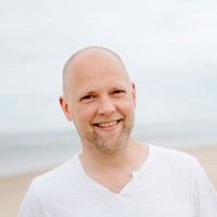 Bart van Gestel Email