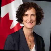 Sylvia Cesaratto Email & Phone Number