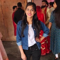 Simran Rajani Email