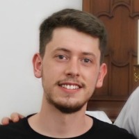 Lucas Schmidt Email