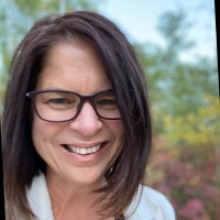 Tracy Lamoureux Email & Phone Number