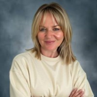 Search Wizards Employee Miranda Hinshaw's profile photo