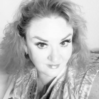 Lisa Barnum Email & Phone Number