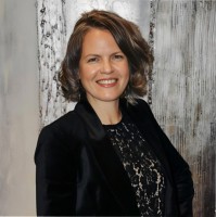 Ffjorren Zolfaghar Email & Phone Number