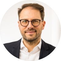 Benjamin Bachmann Email